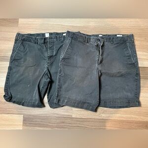 2 pairs of Men’s Gap shorts size 36 10 inch length